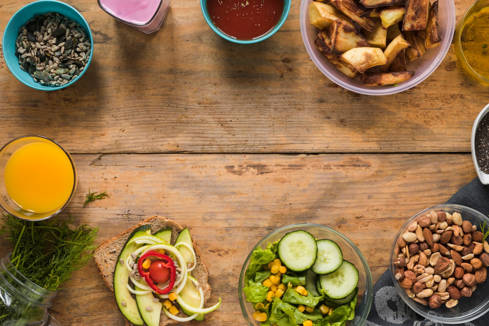 Makanan bernutrisi di atas meja